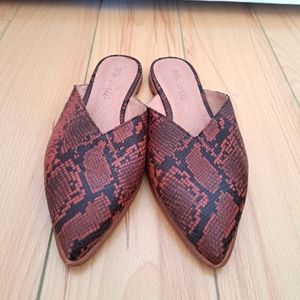 MADEWELL The Emilia Mule Genuine Leather in Rust Red/Brown Snake Flat SZ-6 EUC